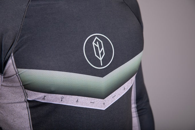 Chevron Long Sleeve Rash Guard - Pena Life