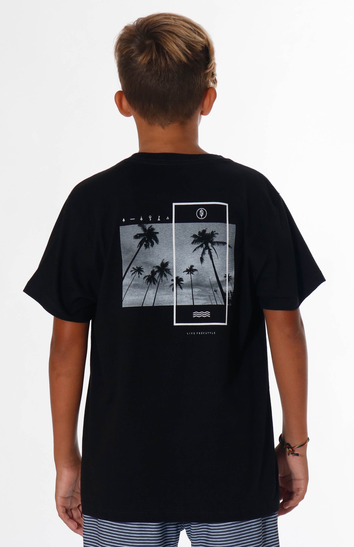 Cali Views Graphic Tee