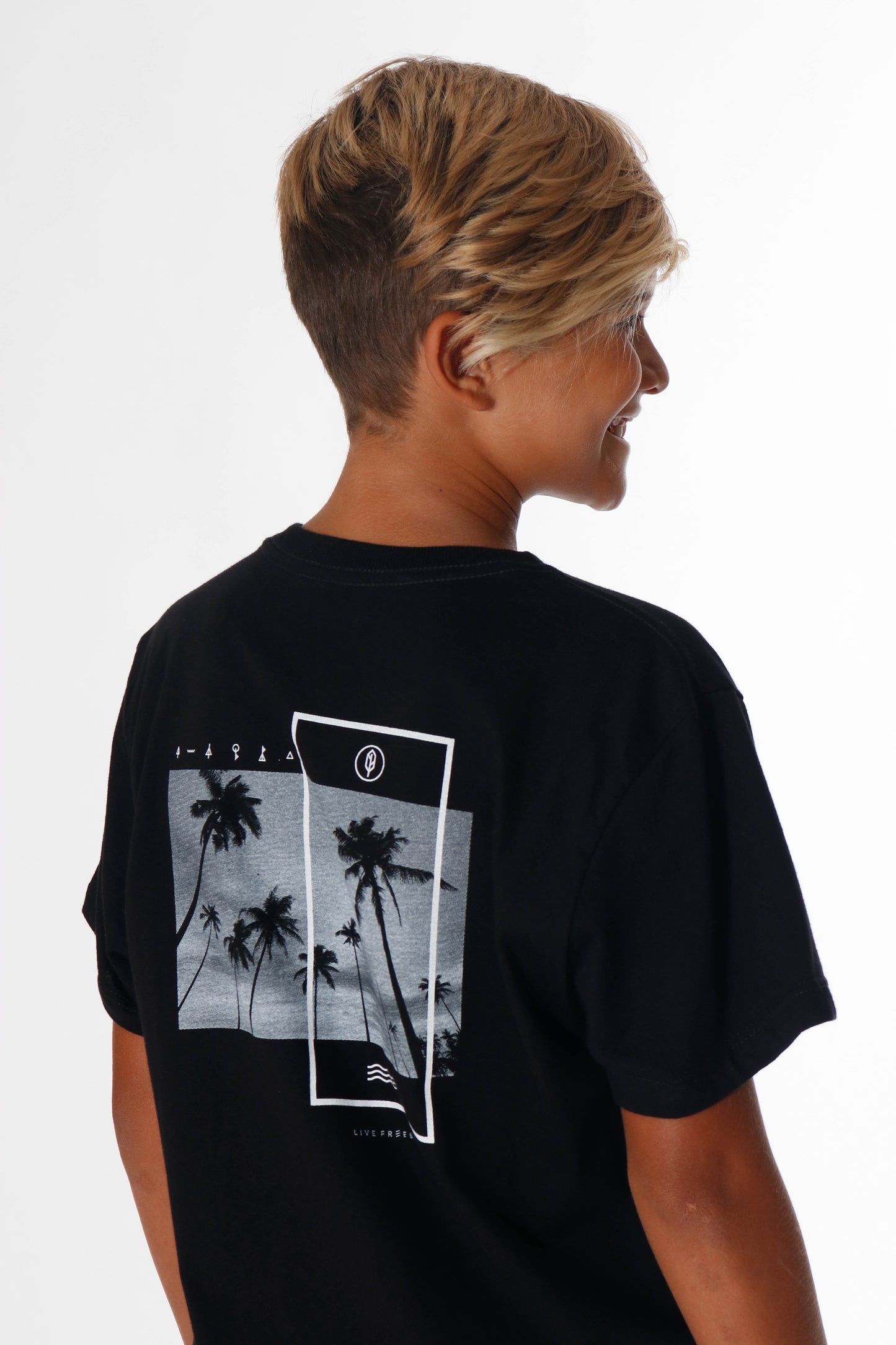 Cali Views Graphic Tee